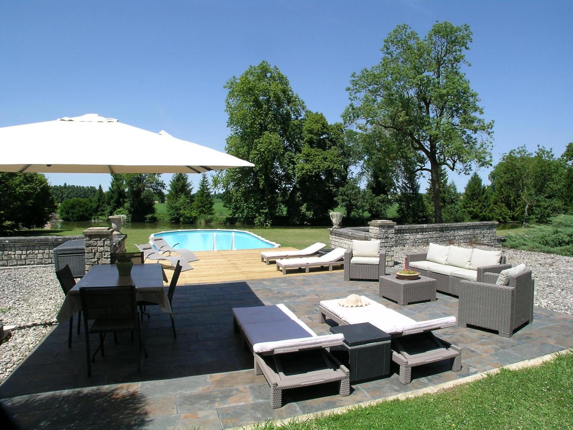 Chateau Du Bourbet Cherval Exterior foto
